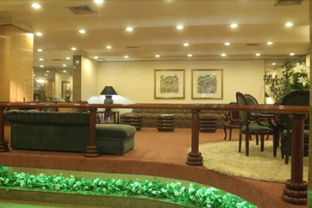 Hotel Gran 4*